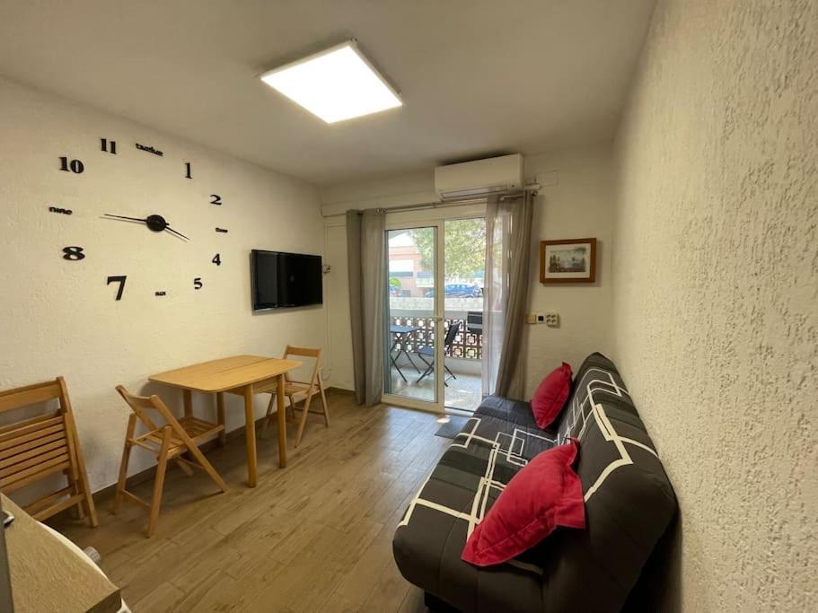 Appartement Situe A 100 M De La Plage Empuriabrava Luaran gambar