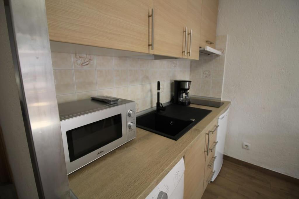 Appartement Situe A 100 M De La Plage Empuriabrava Luaran gambar